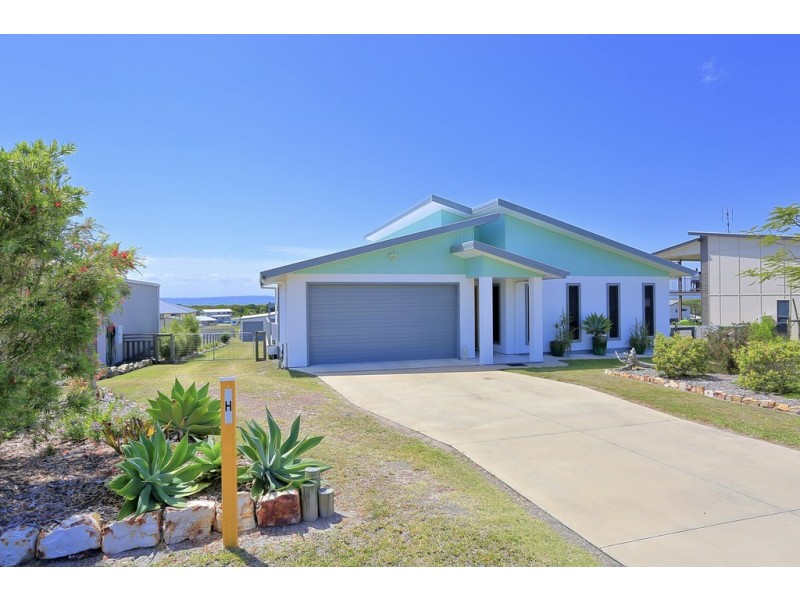 17 Woongoolbver Court, River Heads QLD 4655