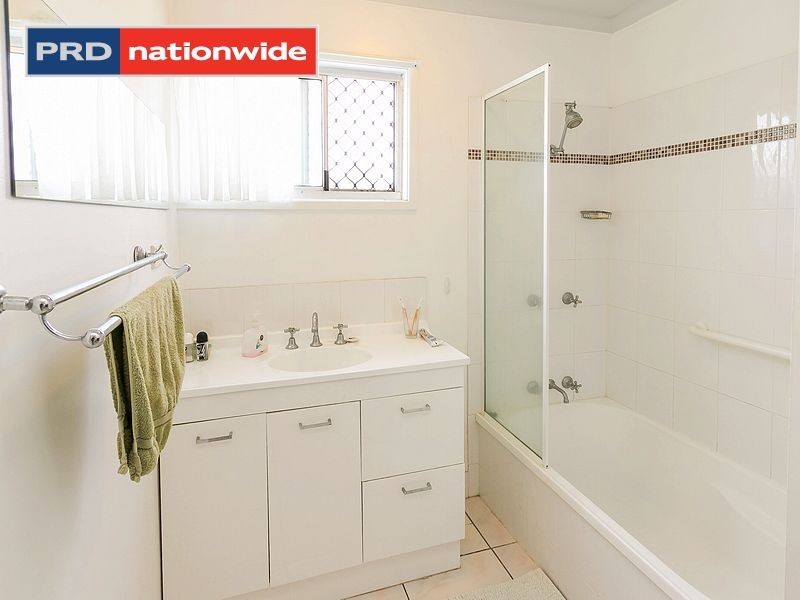 14 Gibbs Street, Urangan QLD 4655