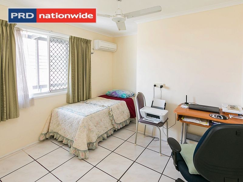 14 Gibbs Street, Urangan QLD 4655