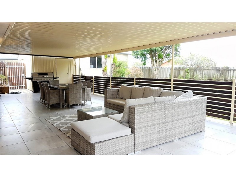 4 Cedar Crescent, Kawungan QLD 4655