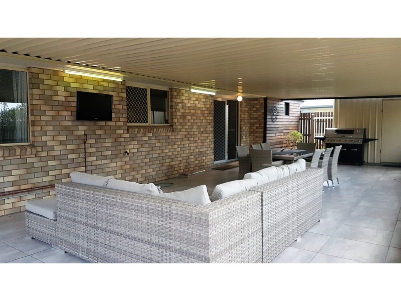 4 Cedar Crescent, Kawungan QLD 4655