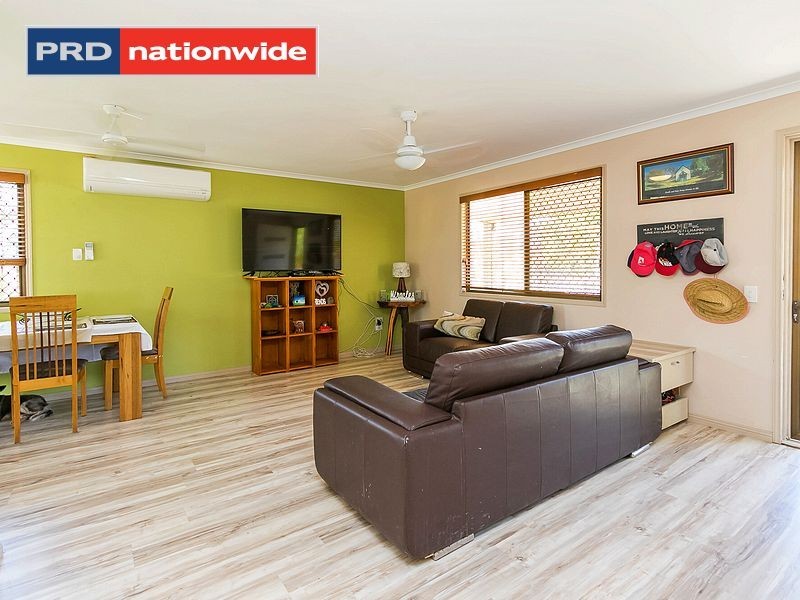 13 Owen Crescent, Urangan QLD 4655