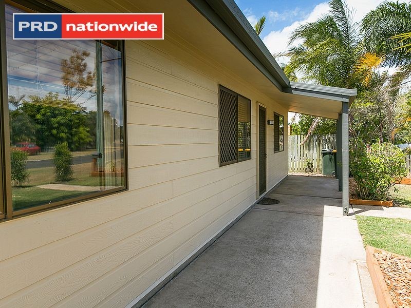 13 Owen Crescent, Urangan QLD 4655