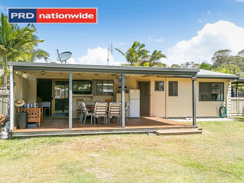 13 Owen Crescent, Urangan QLD 4655