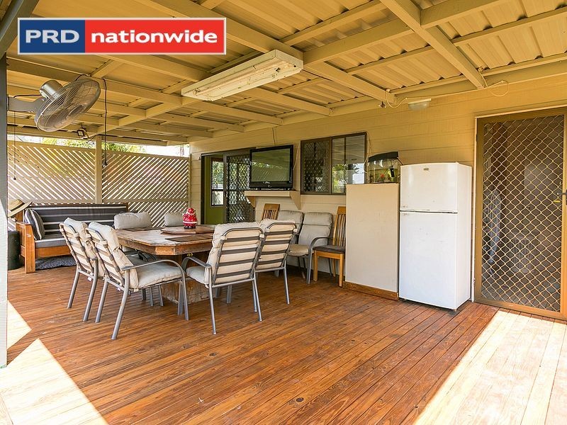 13 Owen Crescent, Urangan QLD 4655