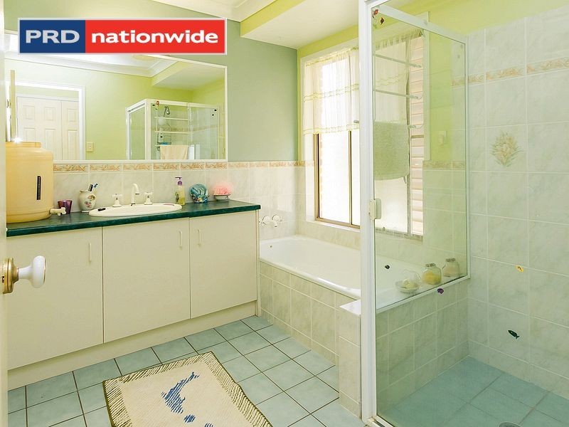 34 Stormy Rise, River Heads QLD 4655