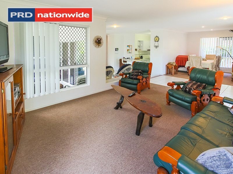 5 Gatakers Lane, Point Vernon QLD 4655