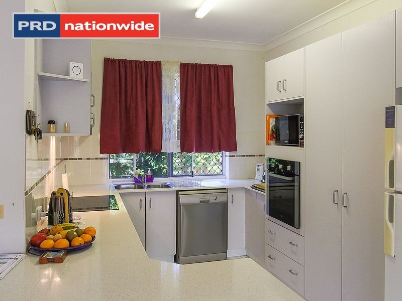 5 Gatakers Lane, Point Vernon QLD 4655