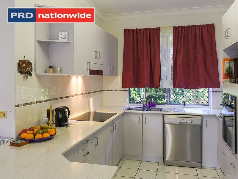 5 Gatakers Lane, Point Vernon QLD 4655
