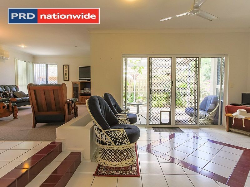 5 Gatakers Lane, Point Vernon QLD 4655