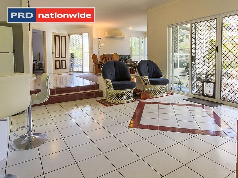 5 Gatakers Lane, Point Vernon QLD 4655
