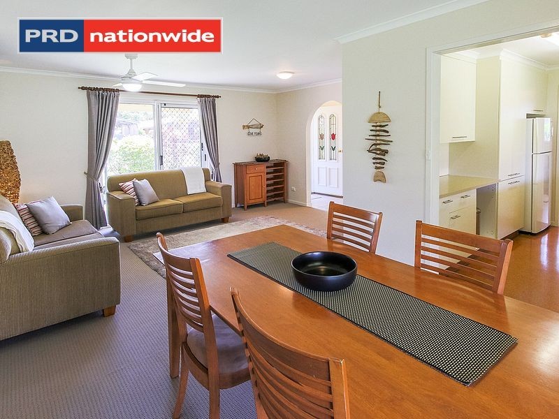 69 Cunningham Street, Urangan QLD 4655