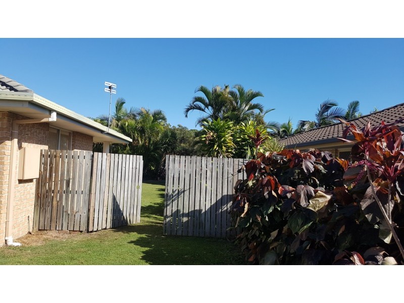 10 Cleo Court, Torquay QLD 4655