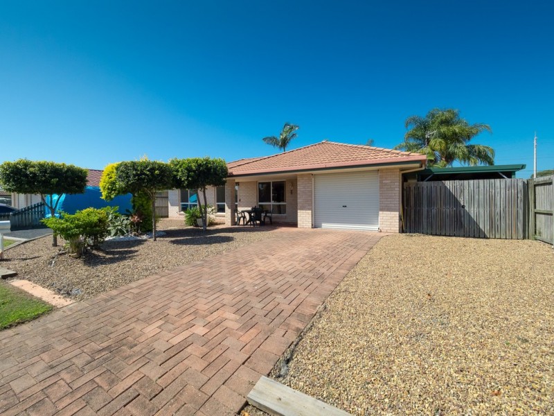 16 Ivybird Court, Torquay QLD 4655