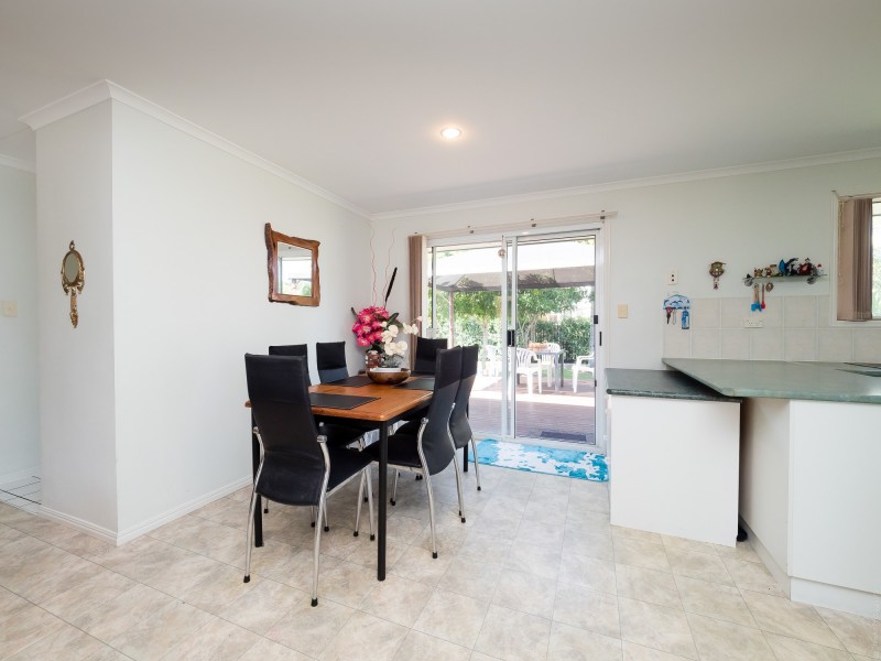 16 Ivybird Court, Torquay QLD 4655