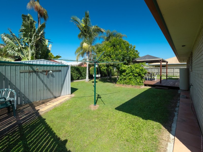 16 Ivybird Court, Torquay QLD 4655