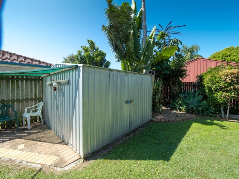 16 Ivybird Court, Torquay QLD 4655
