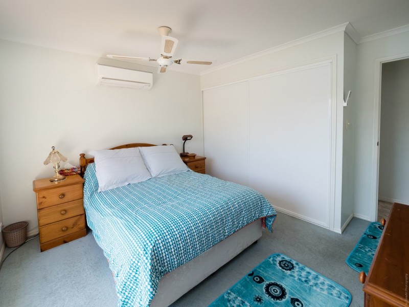 16 Ivybird Court, Torquay QLD 4655