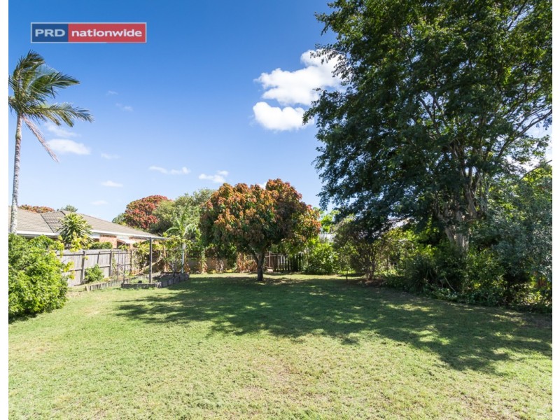 17 Watson Street, Pialba QLD 4655