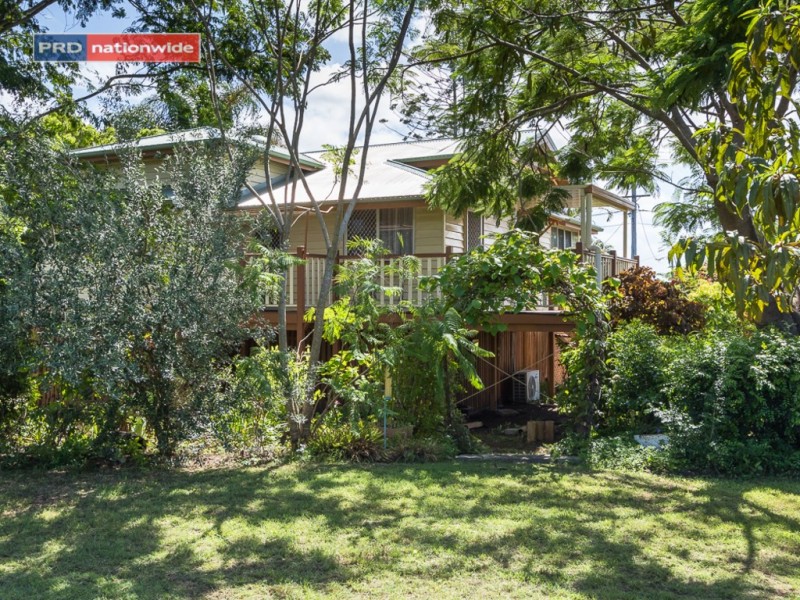 17 Watson Street, Pialba QLD 4655