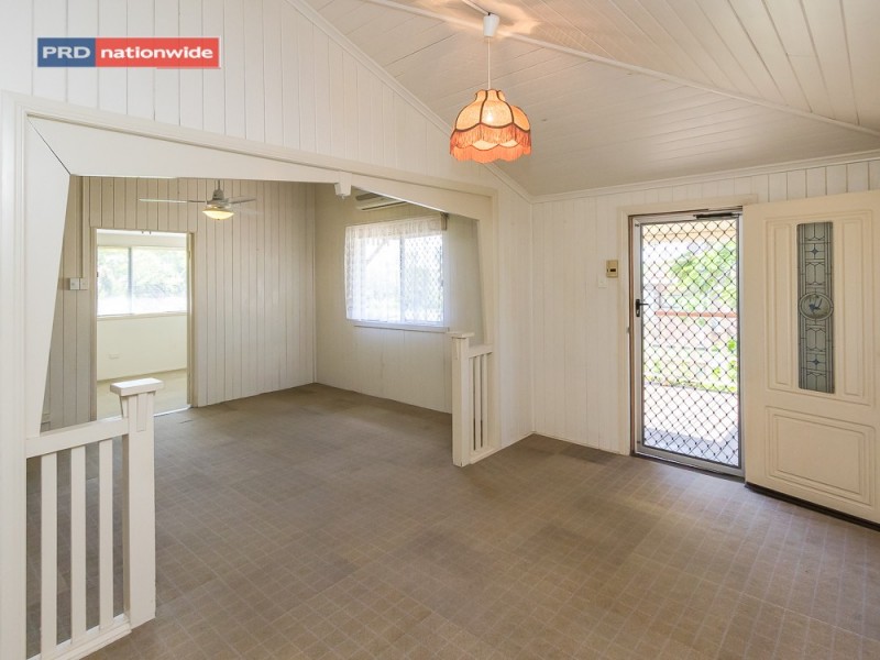 17 Watson Street, Pialba QLD 4655