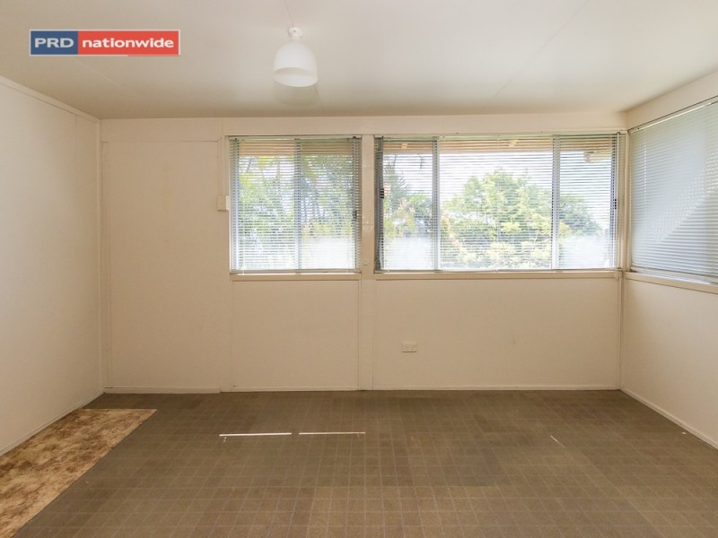 17 Watson Street, Pialba QLD 4655