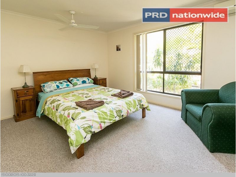 164 Truro Street, Urangan QLD 4655