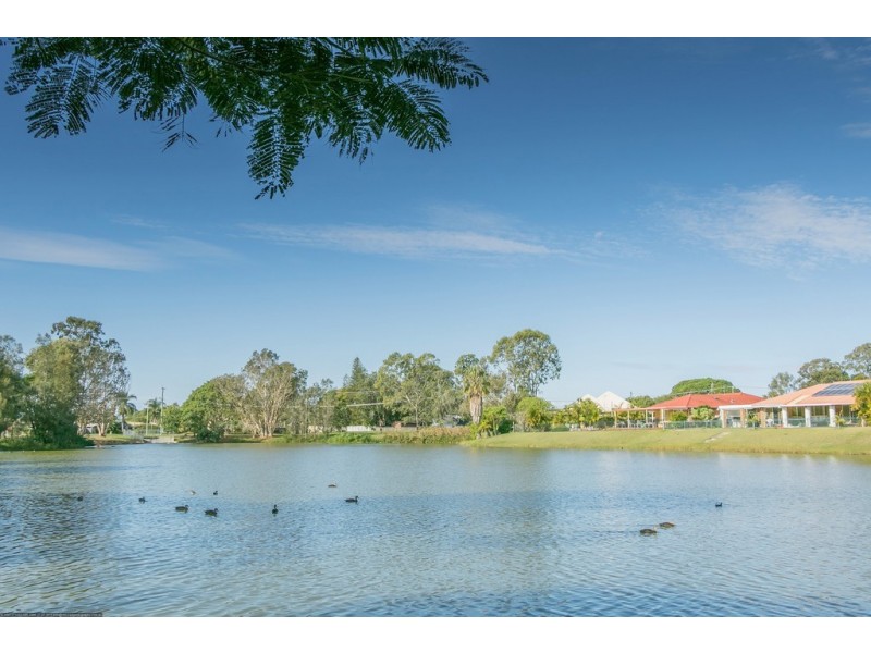 164 Truro Street, Urangan QLD 4655
