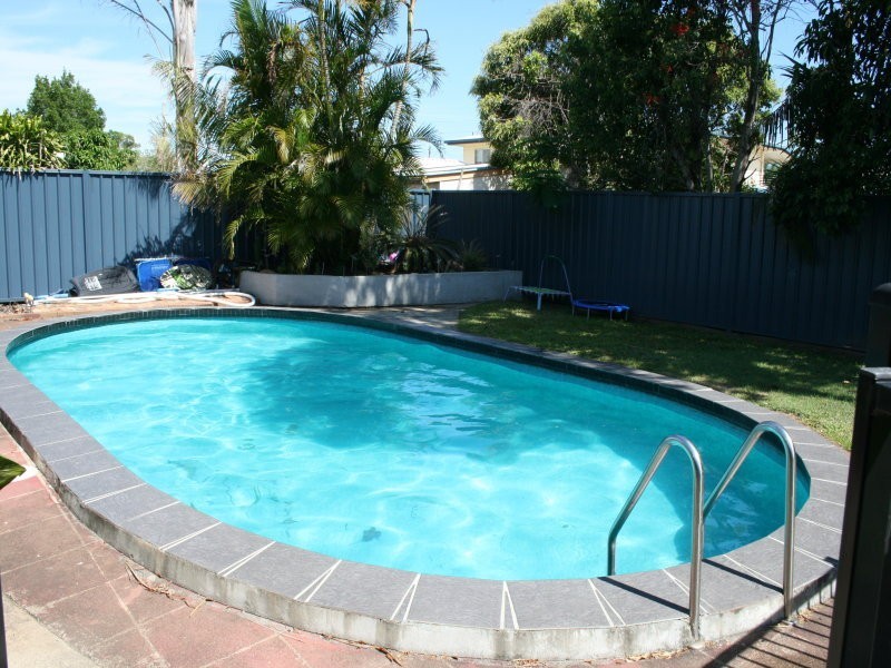 11 Ripley Avenue, Pialba QLD 4655