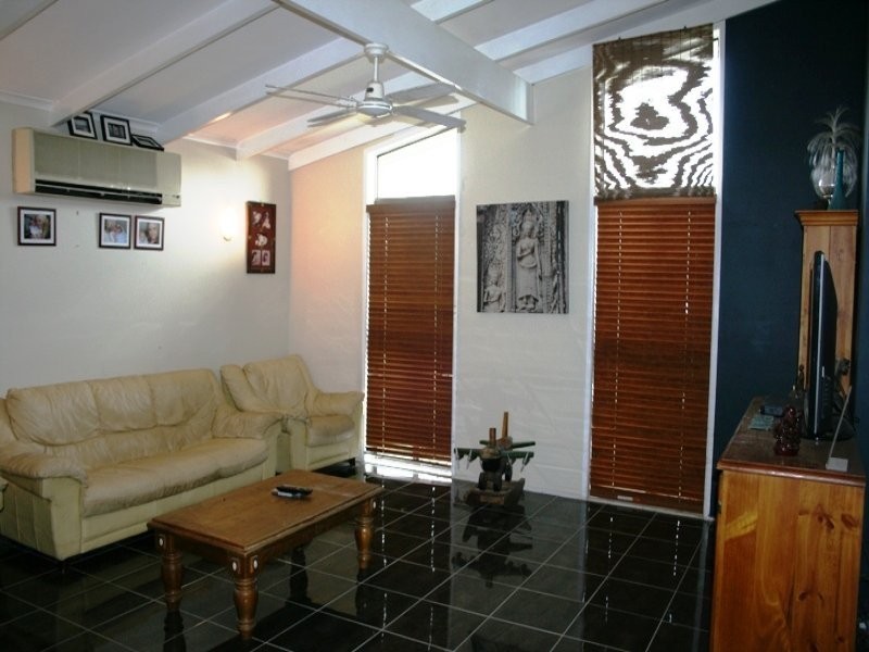 11 Ripley Avenue, Pialba QLD 4655