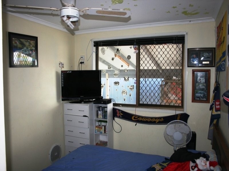 11 Ripley Avenue, Pialba QLD 4655