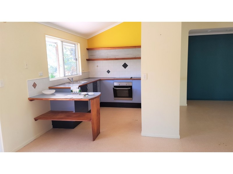 67 Janine Street, Booral QLD 4655