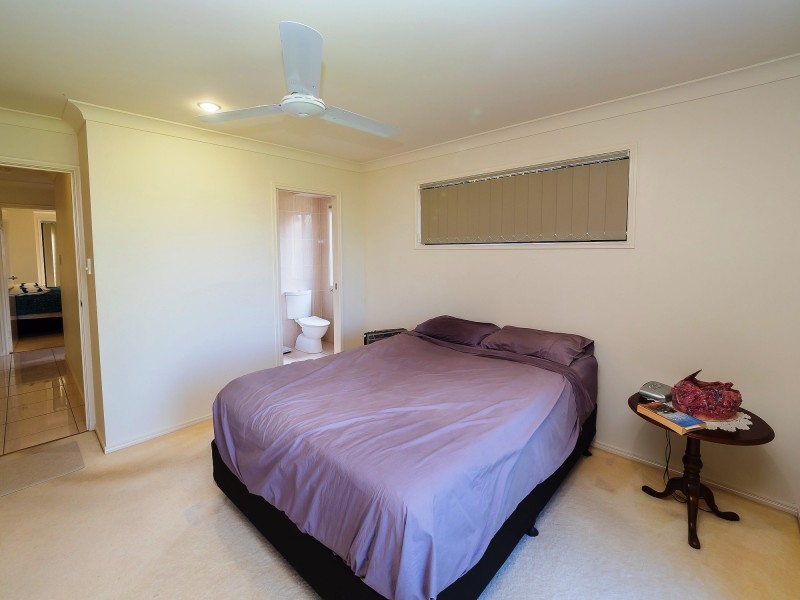 48 Earl St Vincent Circuit, Eli Waters QLD 4655