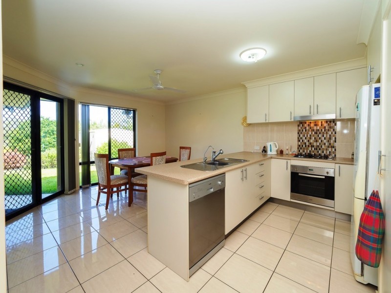 48 Earl St Vincent Circuit, Eli Waters QLD 4655