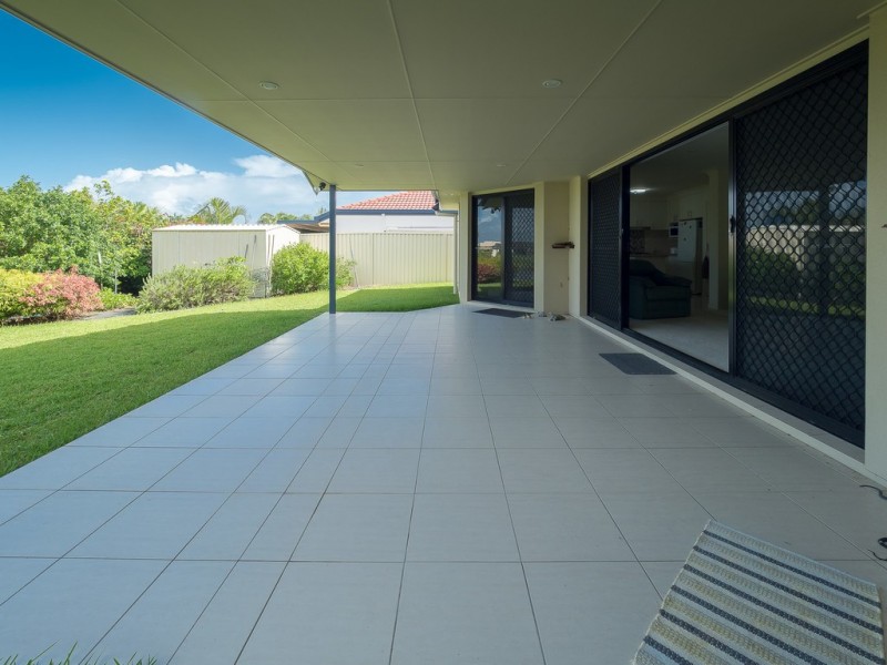 48 Earl St Vincent Circuit, Eli Waters QLD 4655