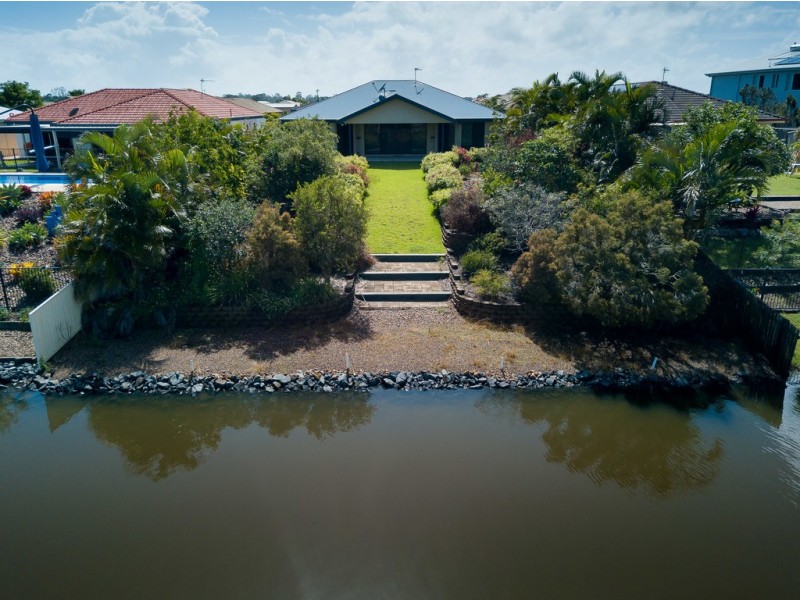 48 Earl St Vincent Circuit, Eli Waters QLD 4655