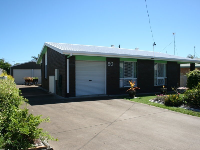 90 Oleander Avenue, Scarness QLD 4655