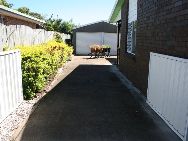 90 Oleander Avenue, Scarness QLD 4655