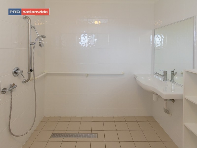 8/65 Taylor Street, Pialba QLD 4655