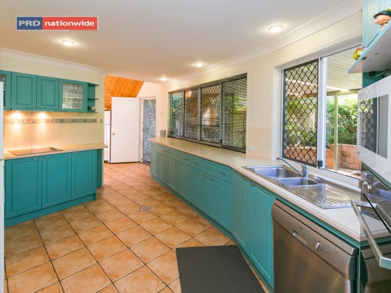 29 Pandanus Drive, Dundowran Beach QLD 4655
