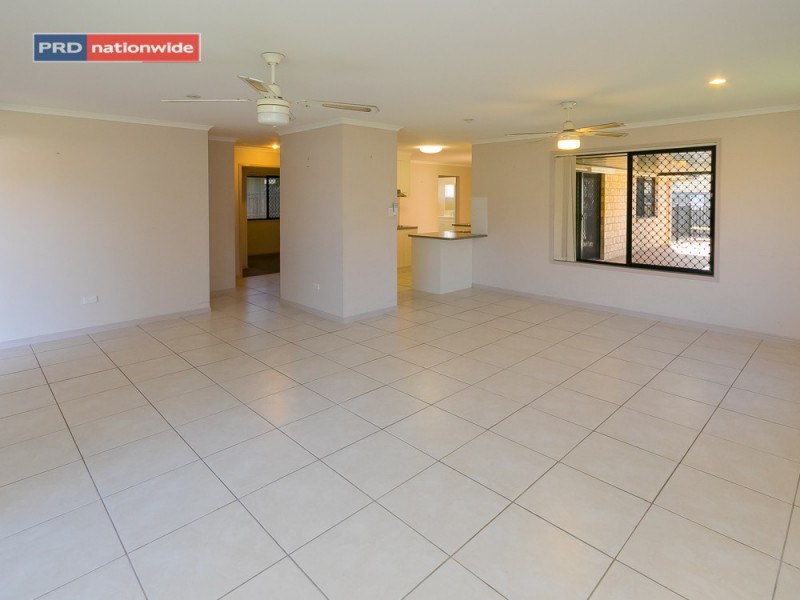 4 Trill Court, Urangan QLD 4655