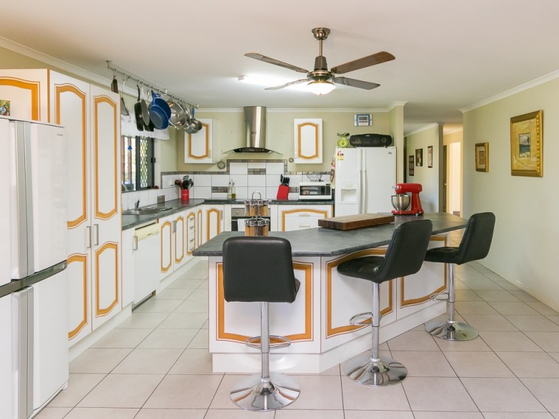 231 Honeyeater Drive, Walligan QLD 4655