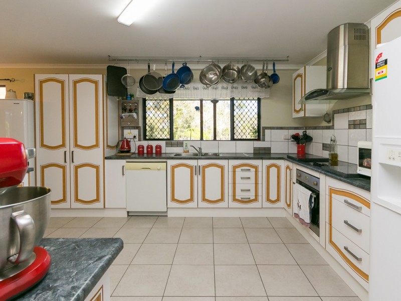 231 Honeyeater Drive, Walligan QLD 4655