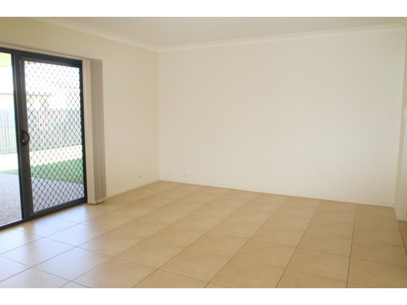 9 Harly Court, Urraween QLD 4655