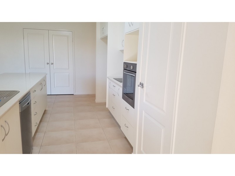 9 Harly Court, Urraween QLD 4655