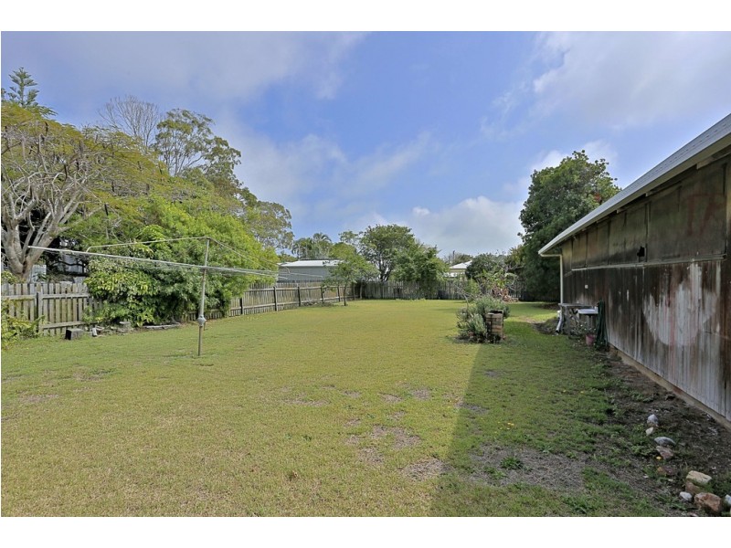 67 Dayman Street, Urangan QLD 4655