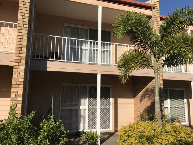 4/99 Cypress Street, Torquay QLD 4655