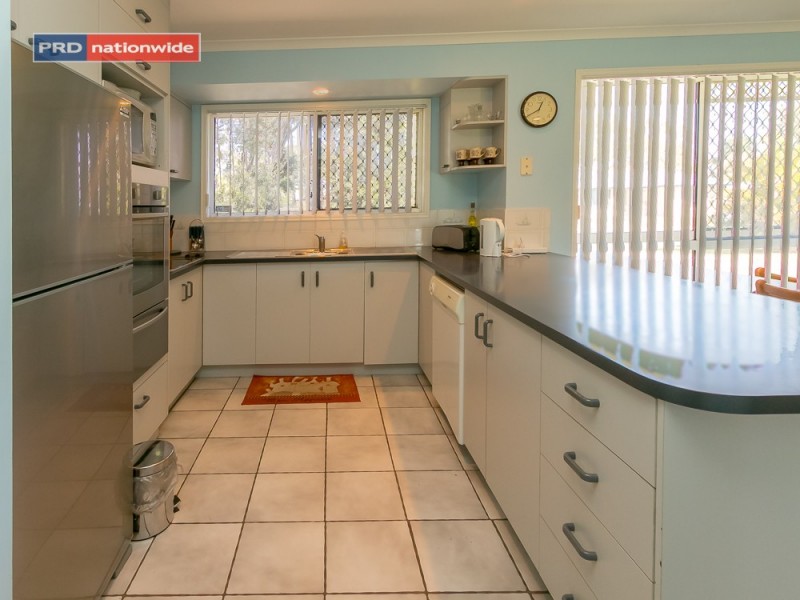 50 Bayrise Drive, Urangan QLD 4655