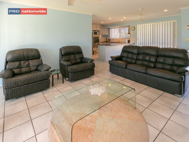 50 Bayrise Drive, Urangan QLD 4655