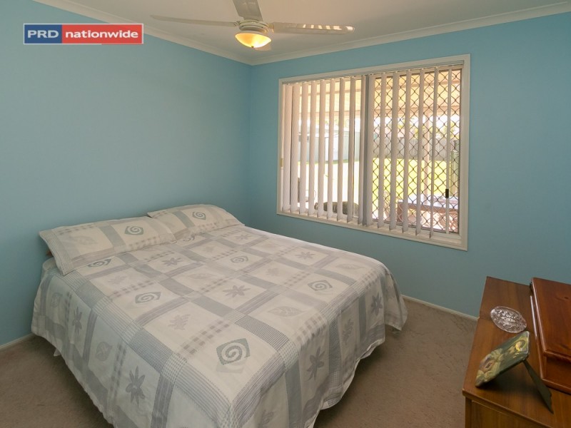 50 Bayrise Drive, Urangan QLD 4655